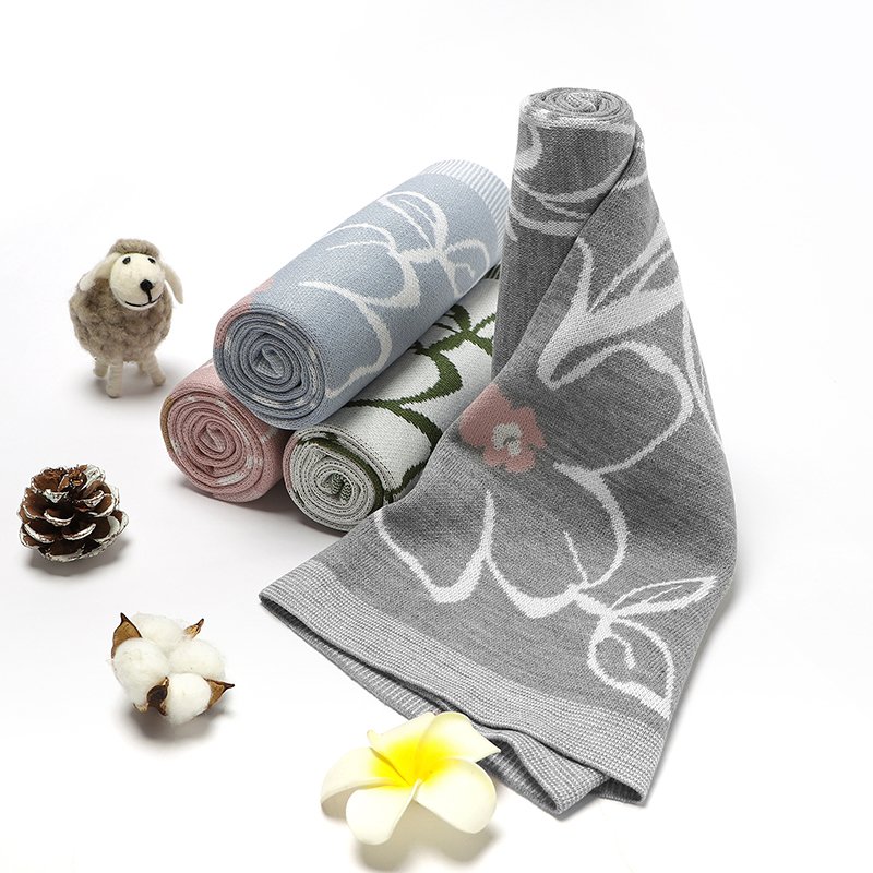 Flower Design Knitted Blanket Mimixiong