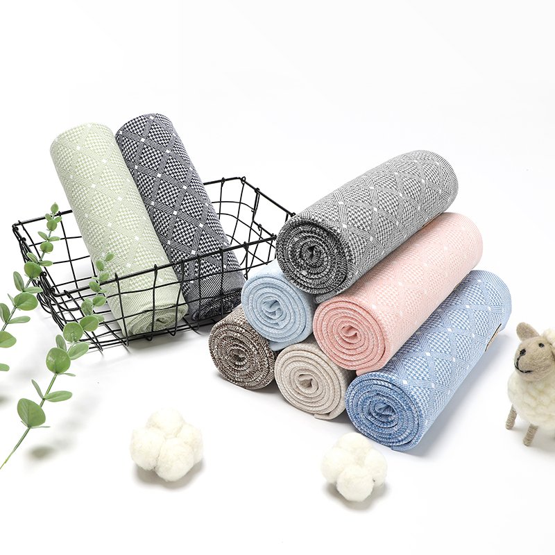 Knitted Baby Swaddle Blanket Dot Pattern Mimixiong