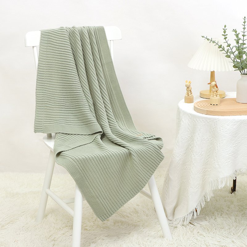 Wholesale Lightweight Solid Color Knitted Blanket Mimixiong