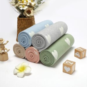 Cotton Knitted Hearts Pattern Baby Blankets Mimixiong