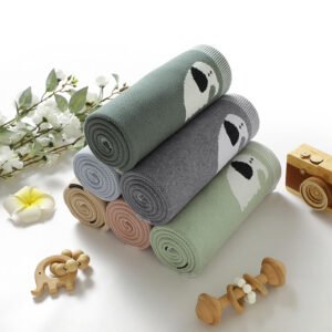 Elephant Pattern Cartoon Soft Touch Baby Knitted Blankets Mimixiong