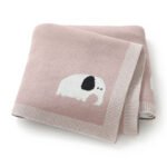 Elephant Pattern Cartoon Soft Touch Baby Knitted Blankets Mimixiong